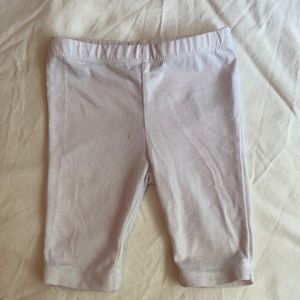 White Capri leggings